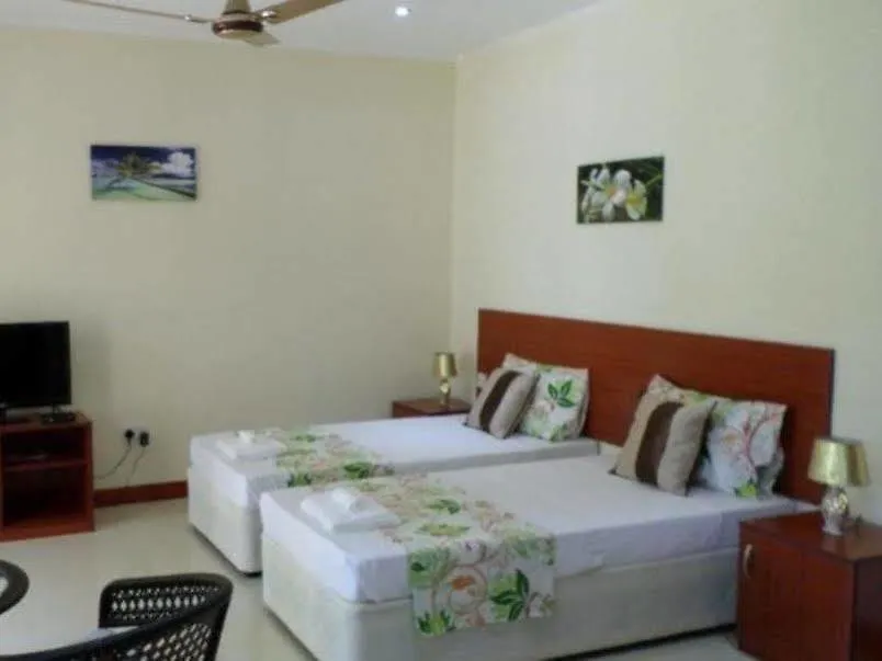 Precious Residence C - Self-Catering Studio Victoria
